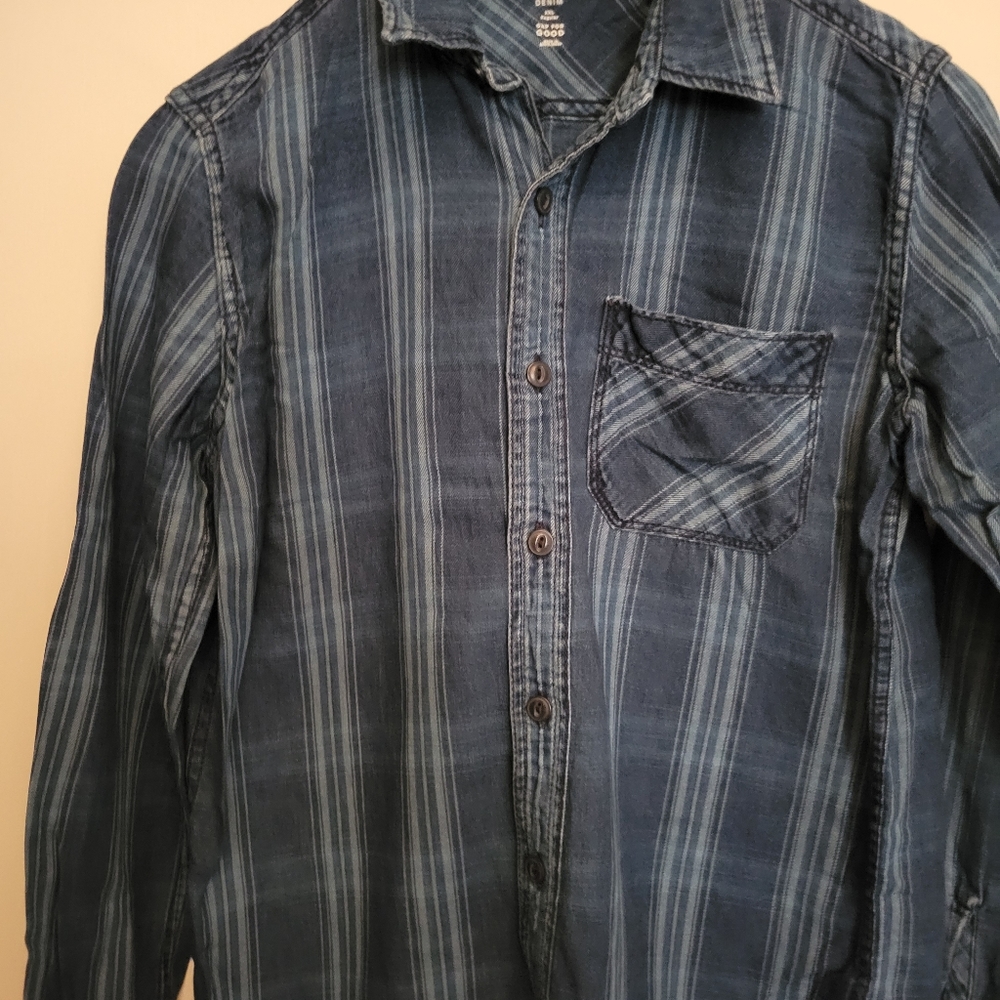 Gap Kids Shirt - Picture 3 of 3